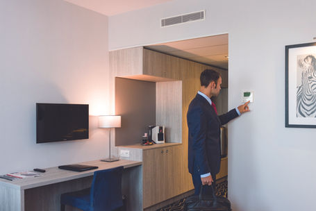 Daikin Australia announces the launch of its new Slimline Outdoor Air Processing unit (FXMQ-AFVM). This new unit can be connected to both Daikin Heat Pump and Heat Recovery VRV outdoor units, thus off